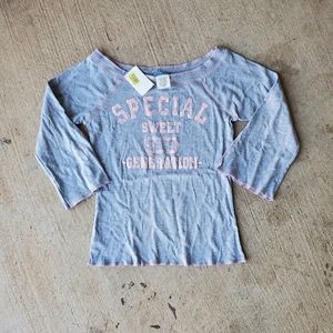 (🔥 3 for $10) NWT vintage girl planet shirt